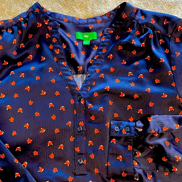 Dip Blue Hammered Satin Fox Print Long Sleeve Blouse Large - Picture 3 of 3